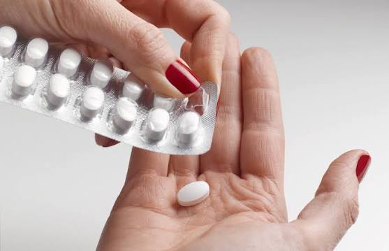 Farmácia é condenada após cliente desenvolver dependência de medicamento controlado indicado sem receita