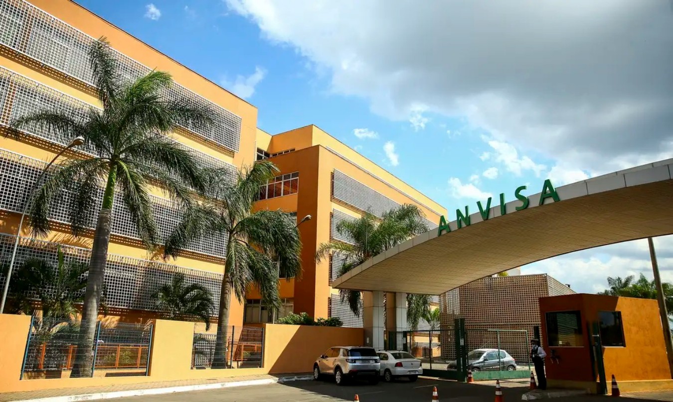 Anvisa adia votação sobre canetas emagrecedoras manipuladas e amplia debate sobre segurança sanitária