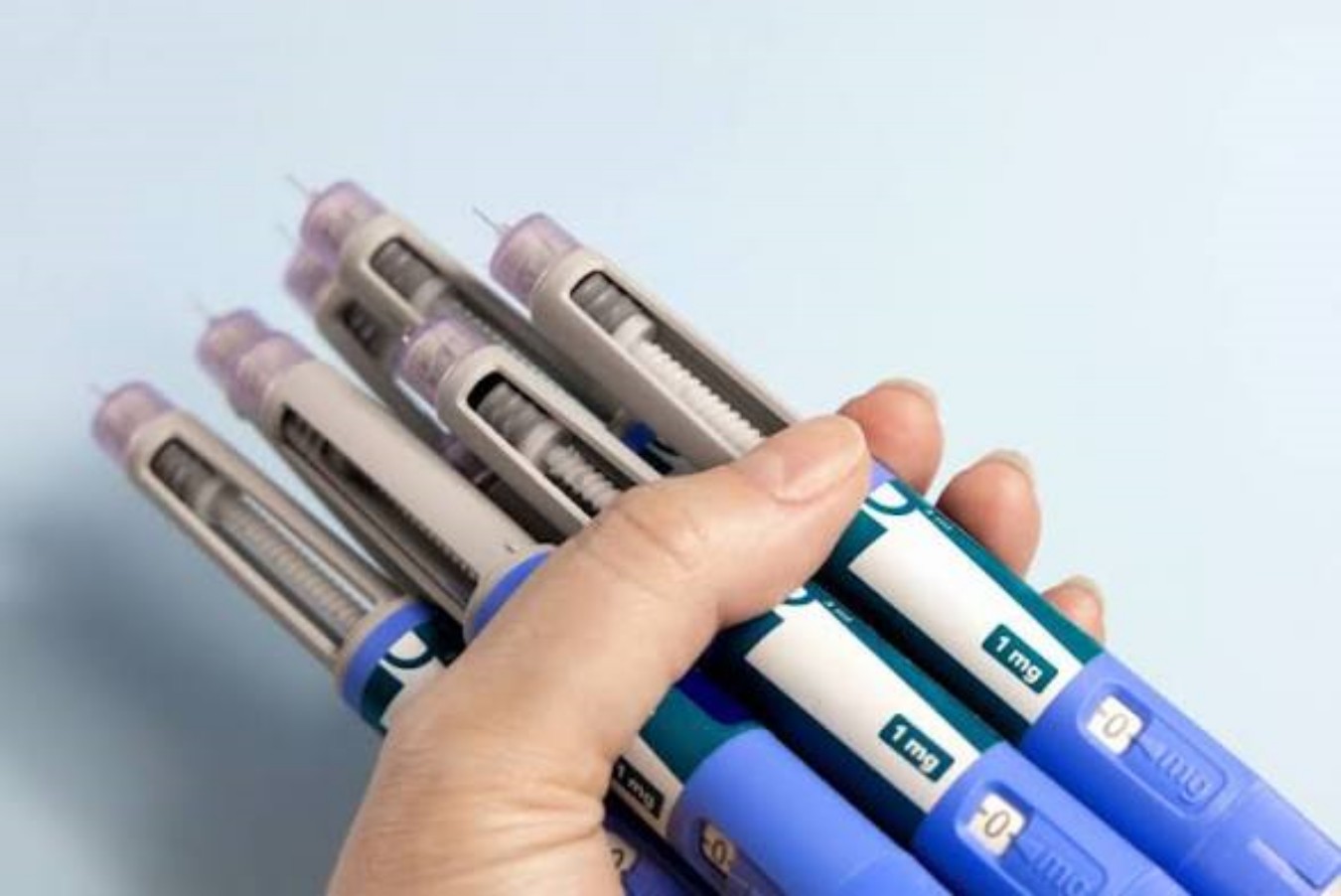 Anvisa endurece fiscalização sobre canetas emagrecedoras e expõe falhas na cadeia de manipulação no Brasil