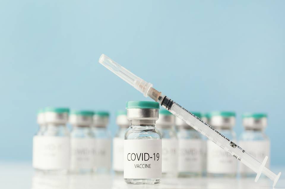 Brasil pode perder 200 milhões de doses de vacina contra Covid-19