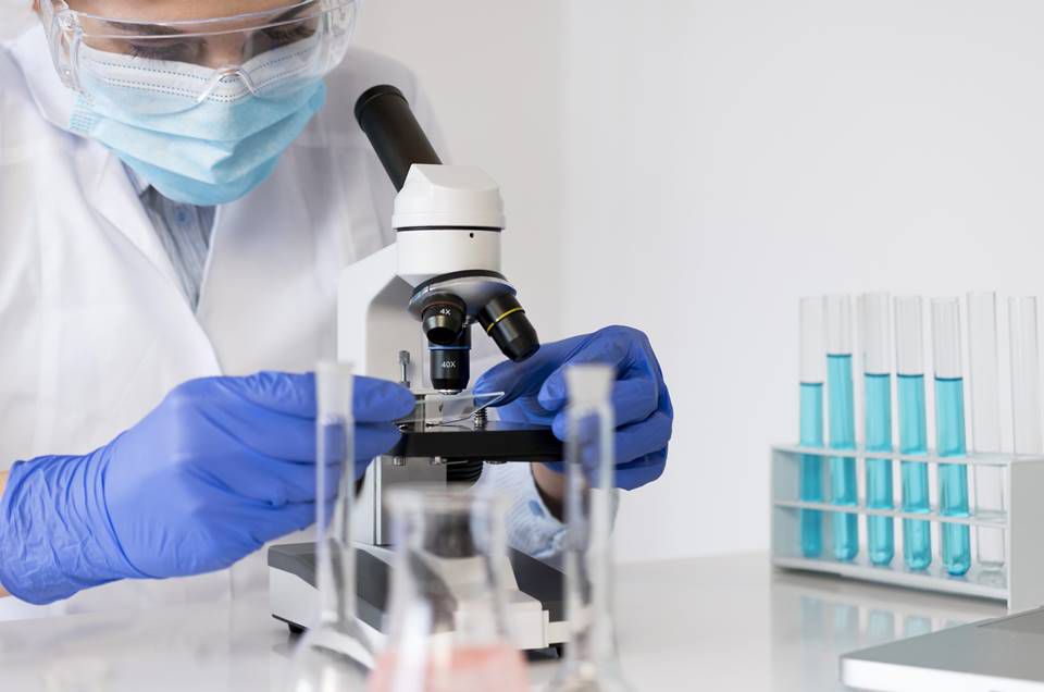 Como criar ensaios clínicos para derrotar a próxima pandemia