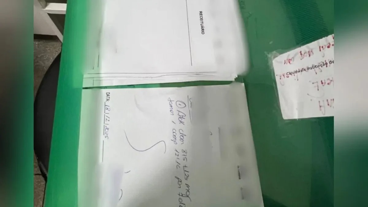 Dona de farmácia é presa após fiscalização encontrar receitas falsas