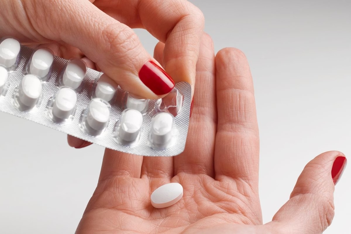Estudo mostra que analgésicos comuns podem favorecer resistência a antibióticos