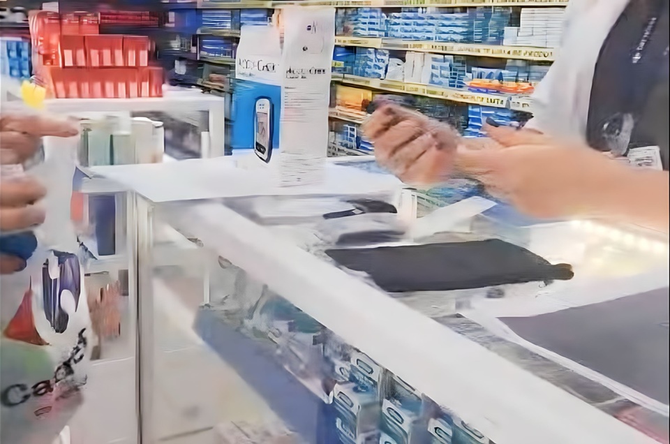 Carrefour admite venda de teste de glicemia com agulha usada em farmácia de Osasco (SP)