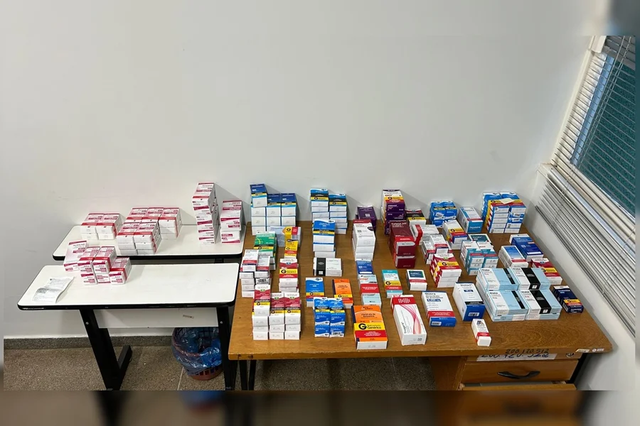 Polícia prende gerente de farmácia por comercialização ilegal de medicamentos