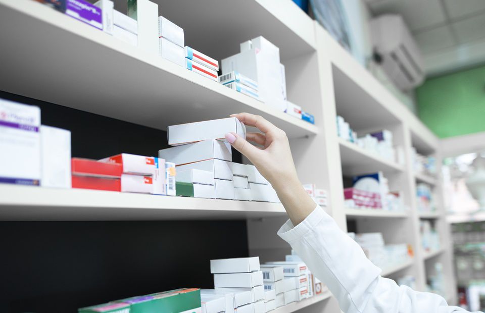 Polícia investiga uso de receitas falsas para compra de medicamentos em farmácias