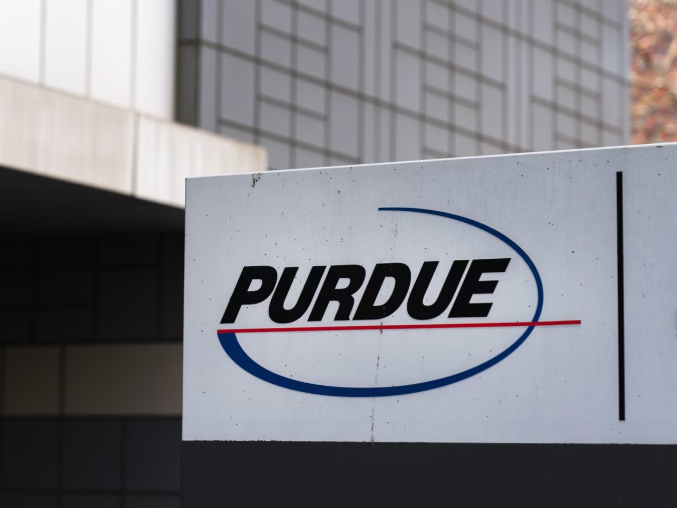 Purdue Pharma é condenada a bilhões por crise dos opioides ligada ao OxyContin