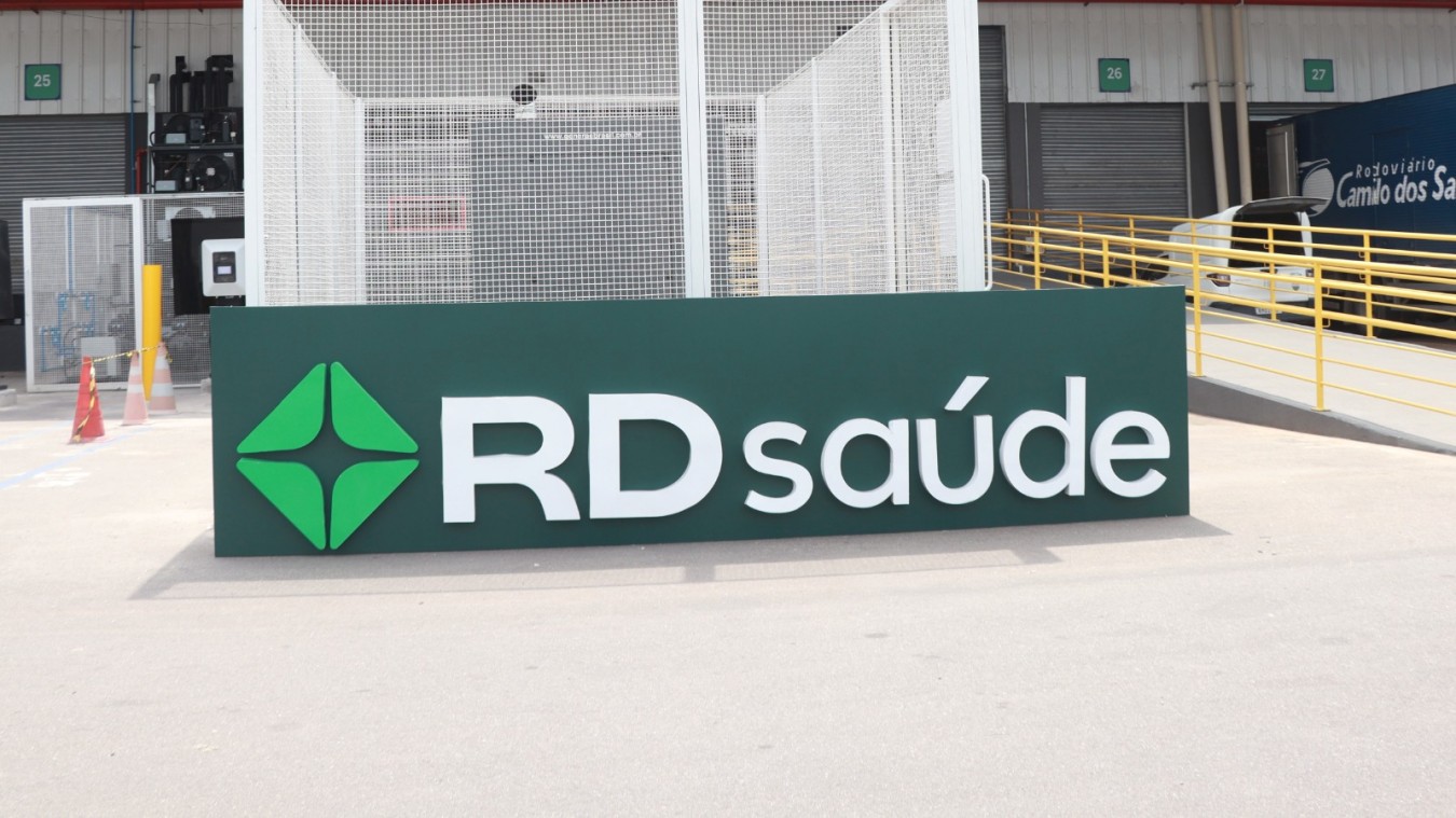 RD Saúde lucra quase R$ 300 milhões e reforça força do varejo farmacêutico no Brasil