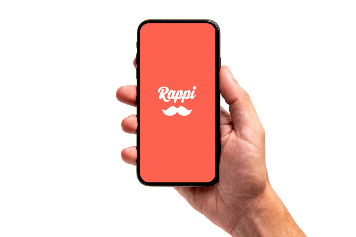 Rappi entra no varejo farmacêutico com modelo de dark store e reacende debate regulatório