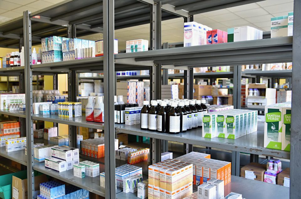 Vigilância Sanitária interdita farmácias que funcionavam sem farmacêuticos 