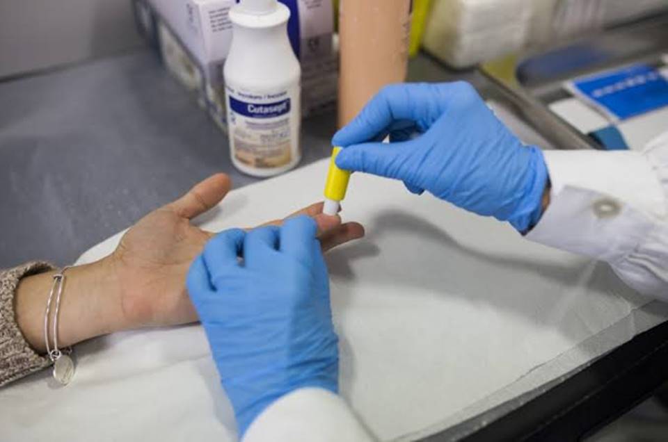 Vigilância Sanitária estabelece novas regras para testes rápidos em farmácias 