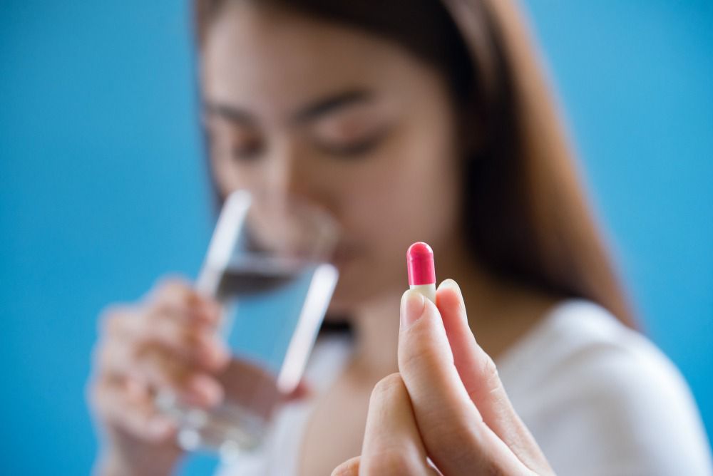 Indústria farmacêutica quer produzir pílula abortiva para garantir estoque