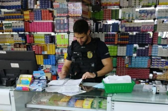 Farmacêutico é preso por exercício ilegal da medicina