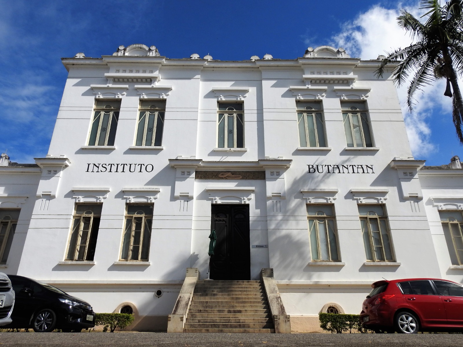 Butantan expande produção e coloca Brasil como fornecedor global de vacinas