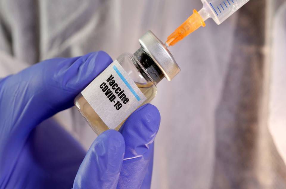 Fabricantes de vacinas contra Covid-19 têm ações mais valorizadas