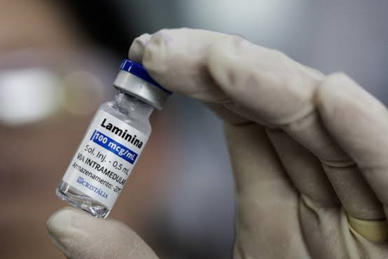 Polilaminina avança com estudo publicado, mas ainda exige novos ensaios clínicos