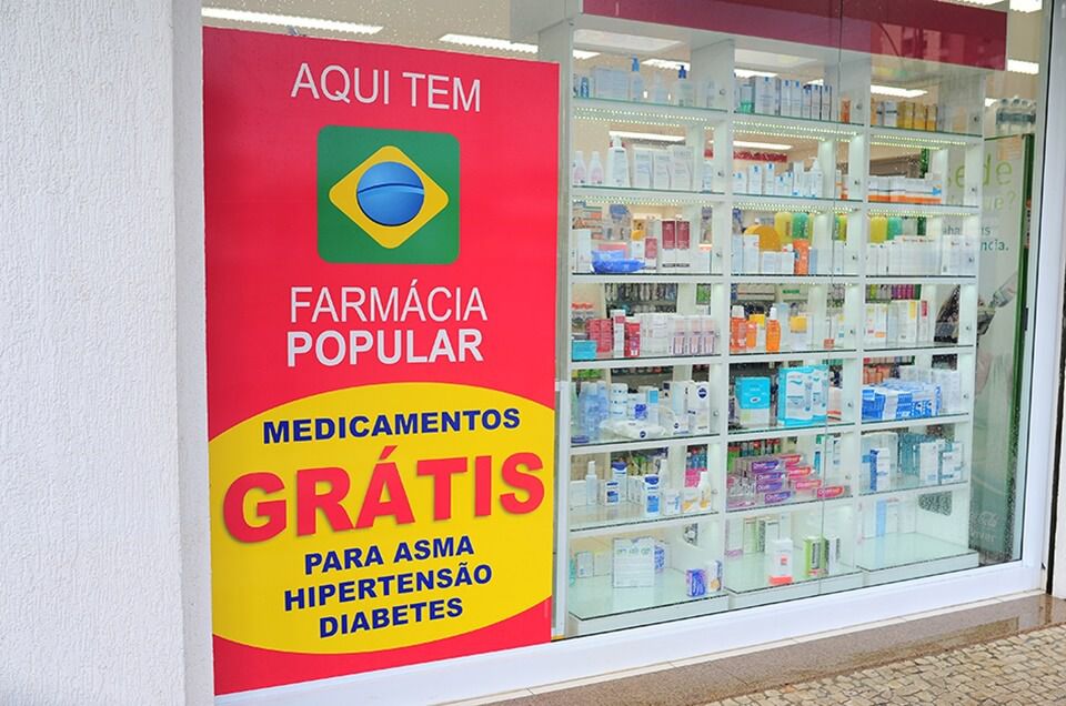 O Programa Farmácia Popular e o Farmacêutico