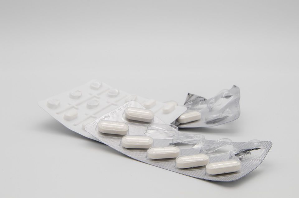 Paracetamol: analgésico mais receitado do mundo induz comportamento de risco, diz estudo 