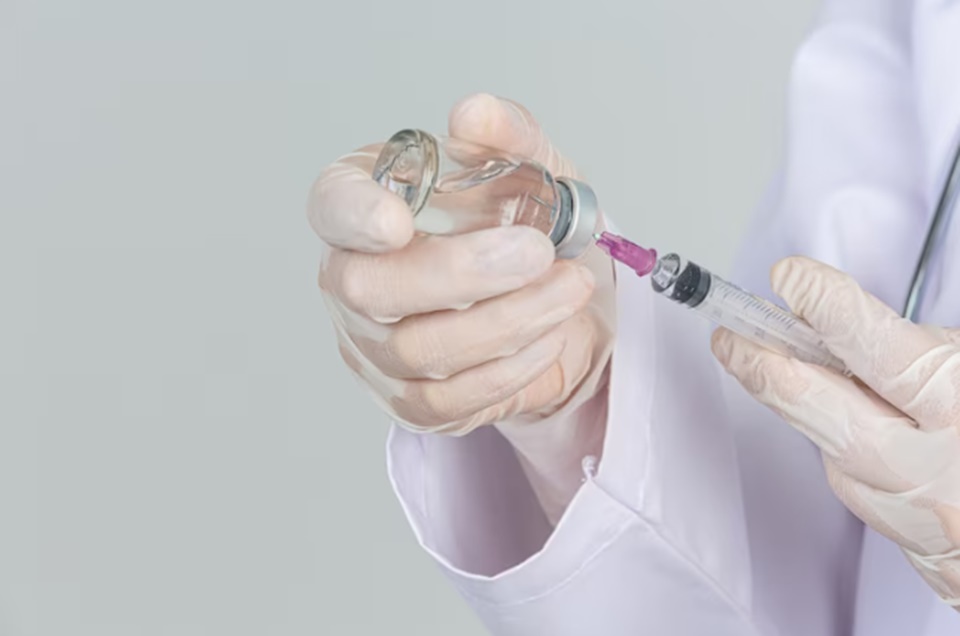 Vacinas contra câncer poderão estar disponíveis em 2030, prevê farmacêutica