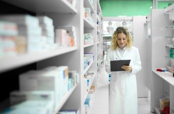 Varejo farmacêutico cresce 15,6% e fatura R$ 139,37 bilhões