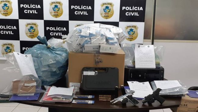 Operação da polícia mira proprietários de rede de farmácias