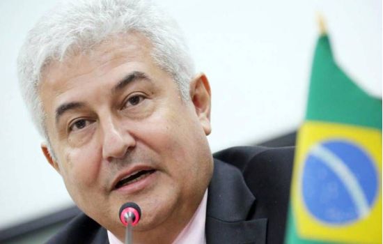 COVID-19: Governo testa medicamento misterioso em 500 pacientes