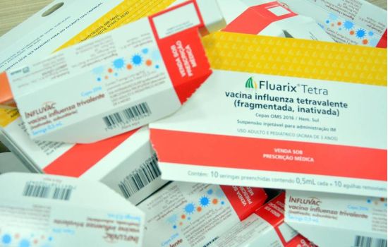 Anvisa alerta sobre falsificação de vacina contra gripe