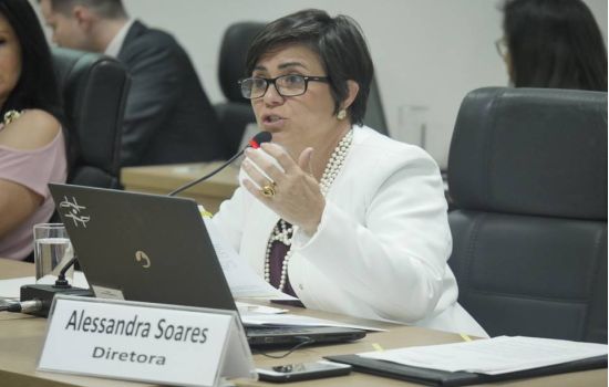 Mulher e farmacêutica chega ao seleto grupo de direção da Anvisa
