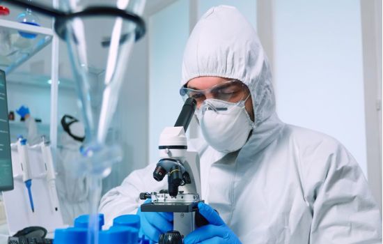 USP desenvolve teste que identifica novo coronavírus na saliva