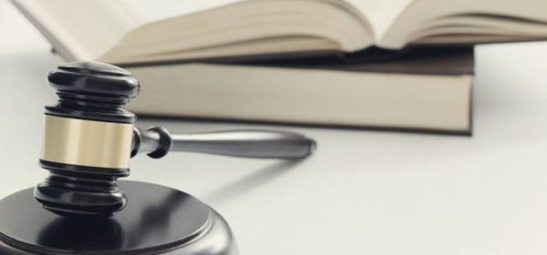 Farmacêutico entra na Justiça e consegue adicional por insalubridade