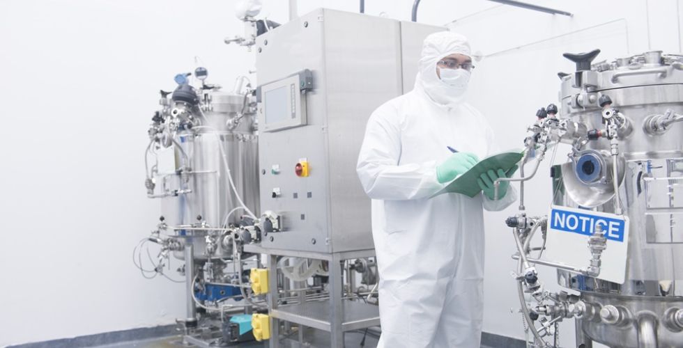 Normas e tecnologias empregadas em salas limpas da indústria farmacêutica