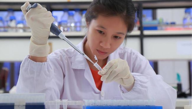 Laboratório quer transformar medicamentos injetáveis em pílulas