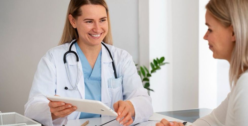 Serviços médicos com apoio dos farmacêuticos é a aposta de grande rede do varejo farmacêutico