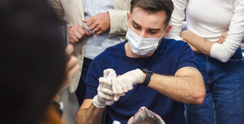 Terapias combinadas no tratamento de cicatrizes de acne com o prof. Pedro Sousa
