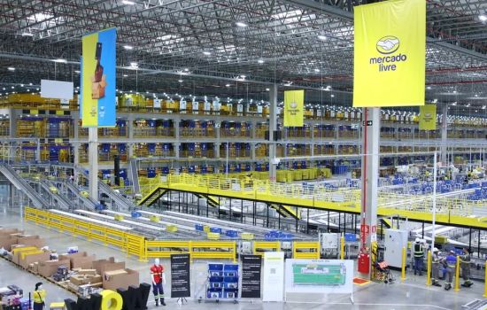 Mercado Livre mira na venda de medicamentos e compra farmácia em São Paulo