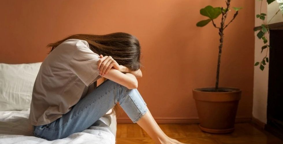 Estudo identifica centenas de variantes genéticas associadas à depressão