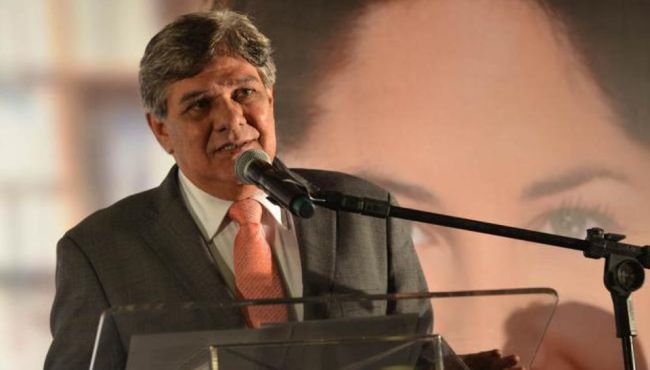 Walter Jorge João, o farmacêutico que mudou a cara da profissão no Brasil