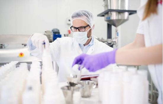 Como viabilizar a comprovação de segurança e eficácia na indústria farmacêutica