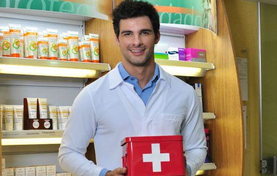 Maioria da população não sabe como consumir medicamentos