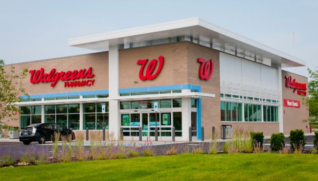Gigante farmacêutica Walgreens enfrenta grande crise e anuncia o fechamento de 1.200 lojas até 2027
