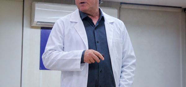 Klauber Penaforte formou mais de 6 mil farmacêuticos em vacinação e dá nome ao CRF Jovem de Minas Gerais
