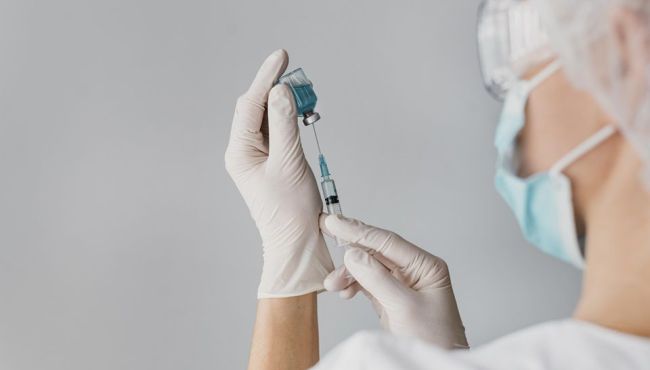 Alerta: Emirados Árabes aprovam vacina contra Covid-19
