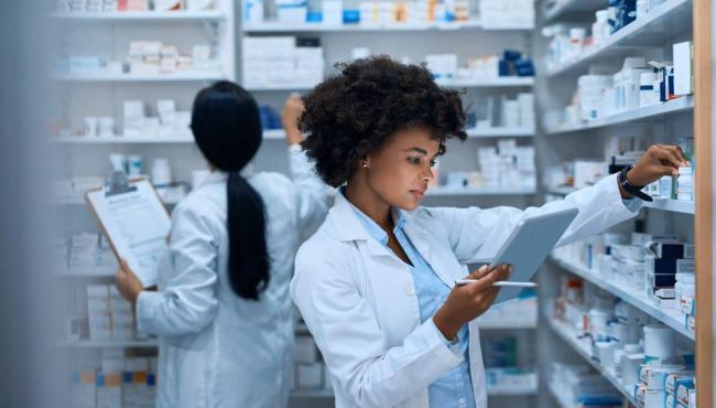 Denúncia: hospitais e farmácias no DF estão funcionando sem farmacêuticos