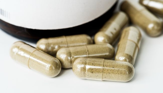 Farmacêutica retira produtos do mercado após suspeita de m0rt3s