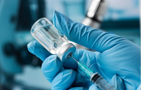 Fiocruz registra primeira patente de vacinas de mRNA desenvolvida no Brasil