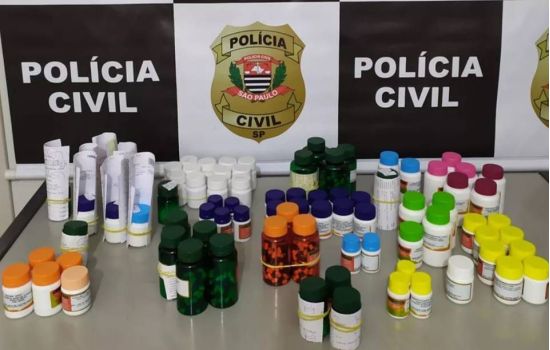 Polícia prende dois farmacêuticos por falsificação de medicamentos