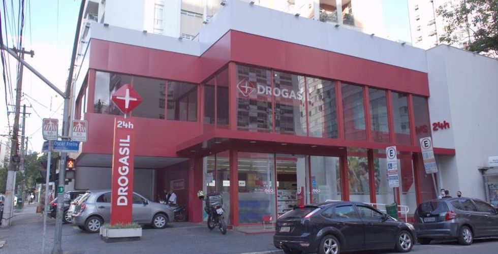 Raia Drogasil entre as 10 empresas que mais empregam no Brasil