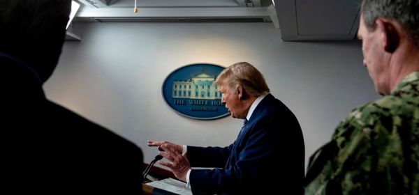 Trump estoca 29 milhões de comprimidos de cloroquina