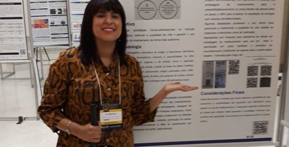 Farmacêutica especializada pelo ICTQ, deficiente visual é destaque no G1 em sua luta por inclusão