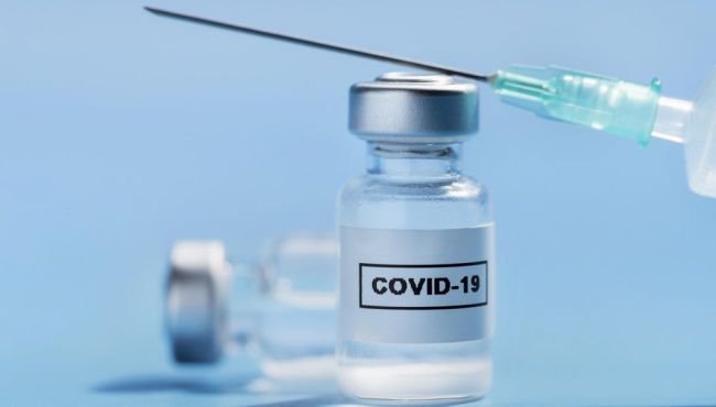 Mesmo vacinado, é possível adoecer de Covid-19?